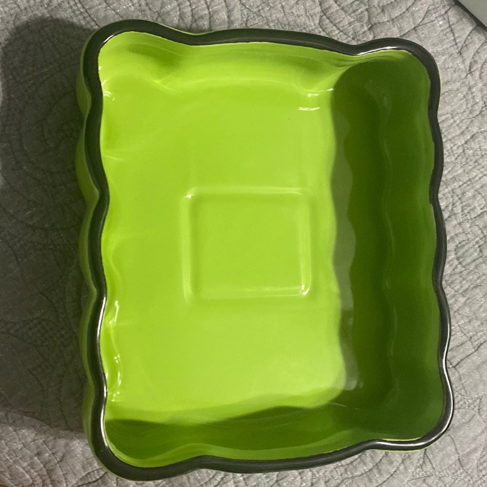 Green casserole dish